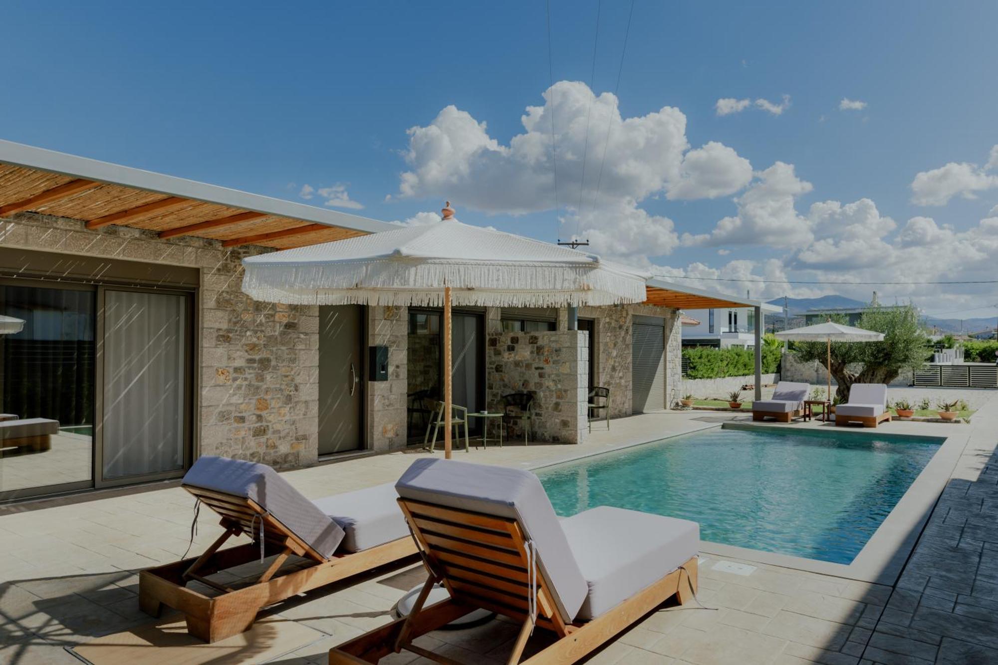 Niama Luxury Apartments Nafplion Exteriör bild