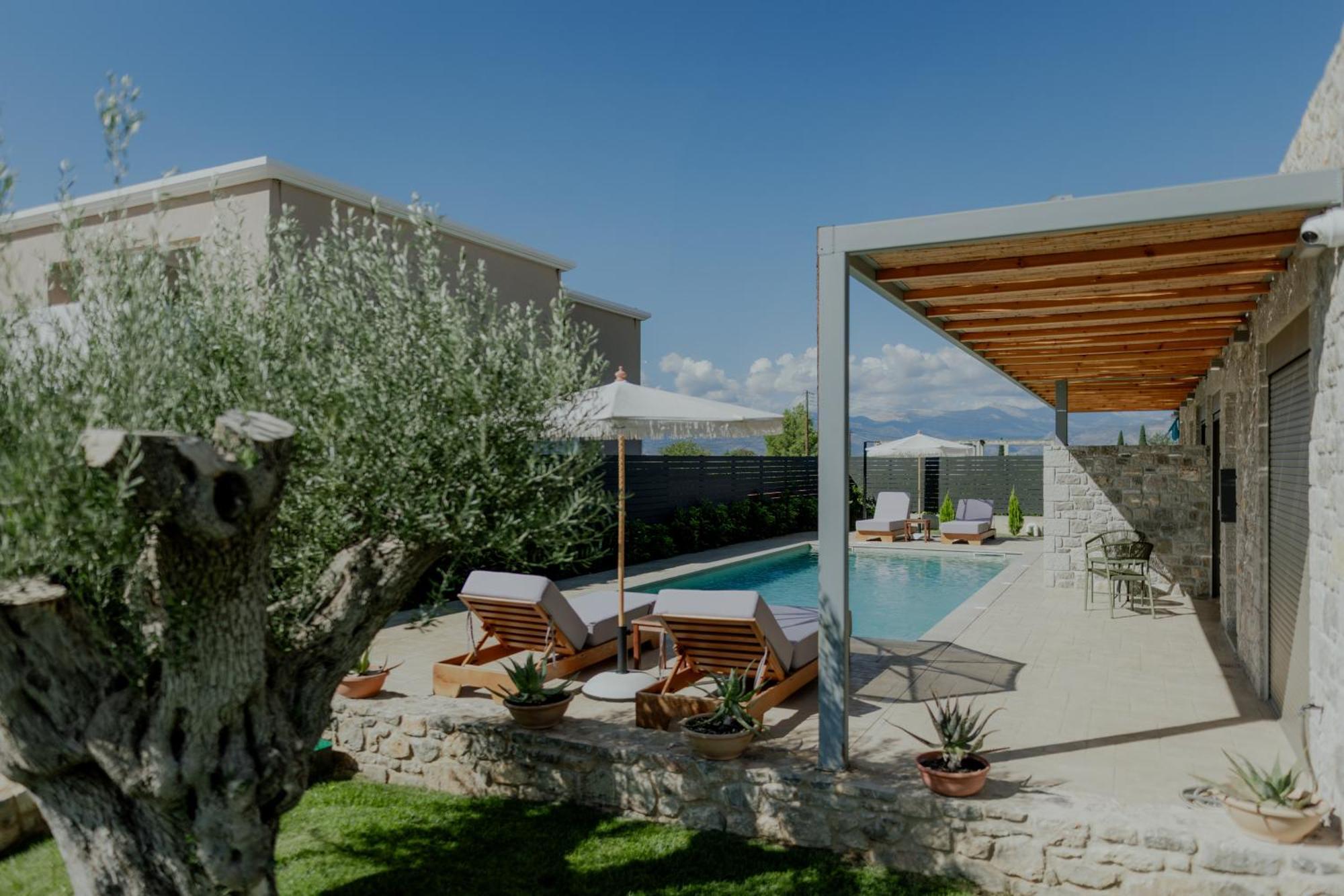 Niama Luxury Apartments Nafplion Exteriör bild