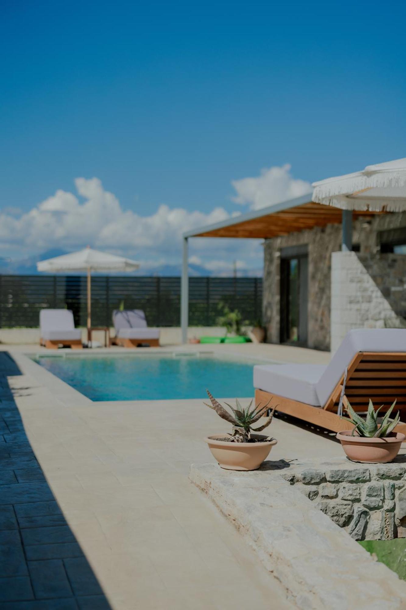 Niama Luxury Apartments Nafplion Exteriör bild
